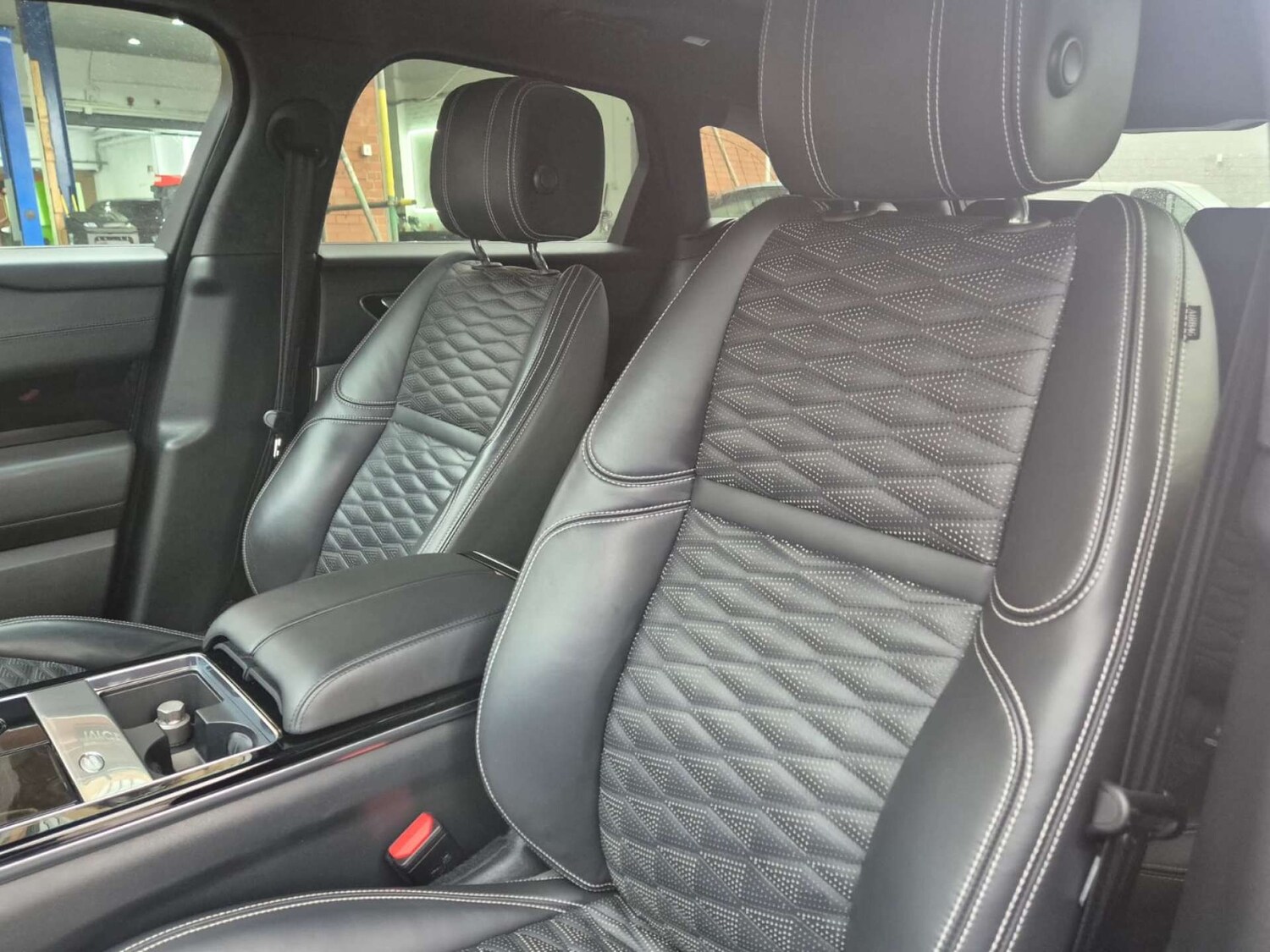 Used Land Rover Range Rover Velar 2020 for sale - 76606063: Photo 34