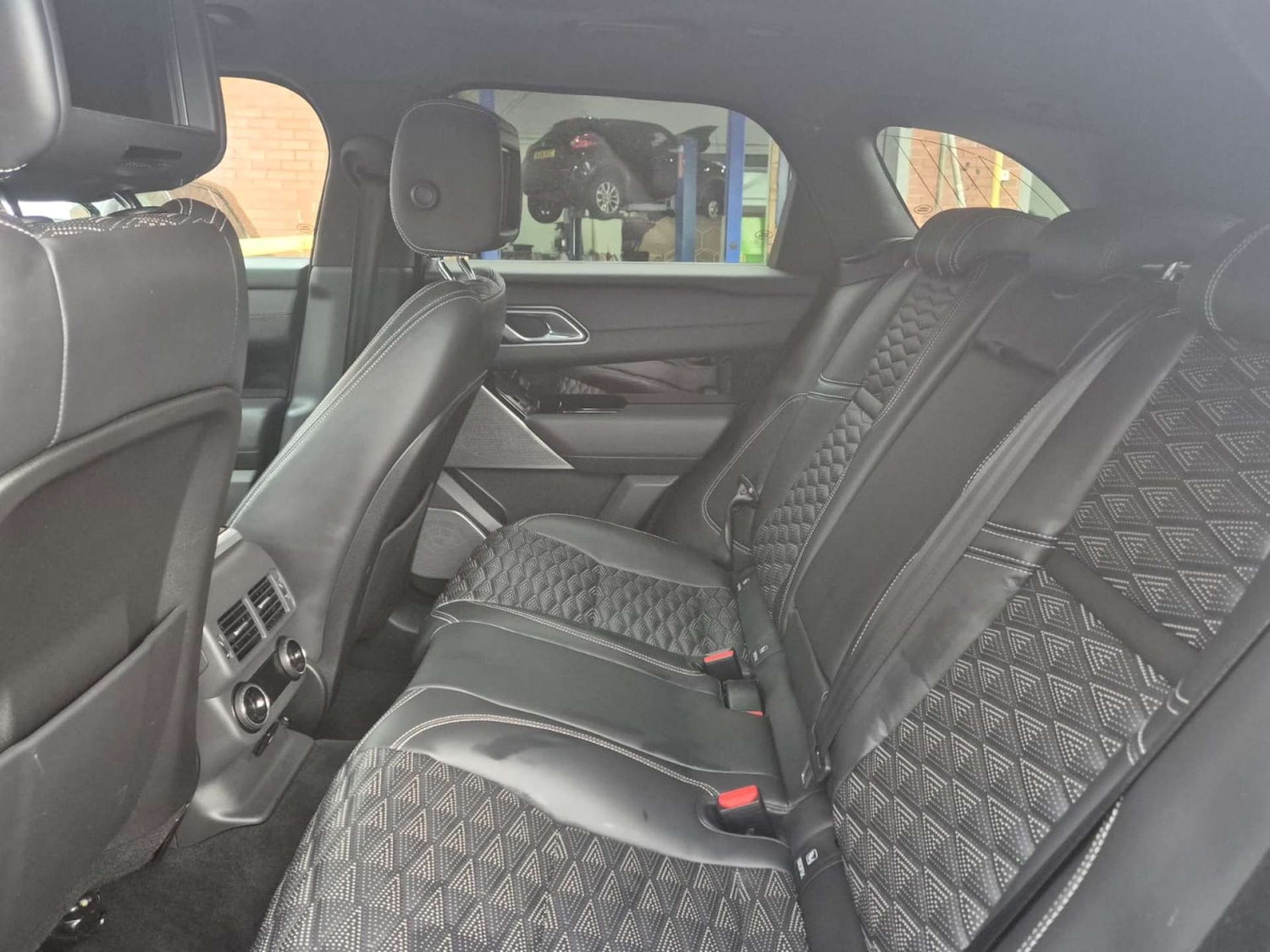 Used Land Rover Range Rover Velar 2020 for sale - 76606063: Photo 35