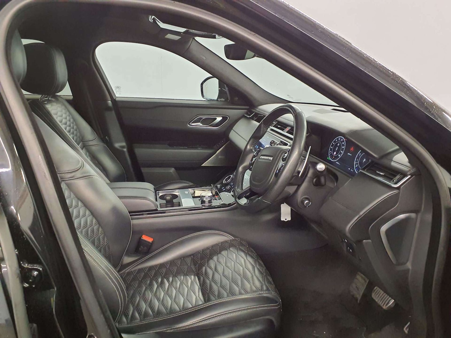 Used Land Rover Range Rover Velar 2020 for sale - 76606063: Photo 7