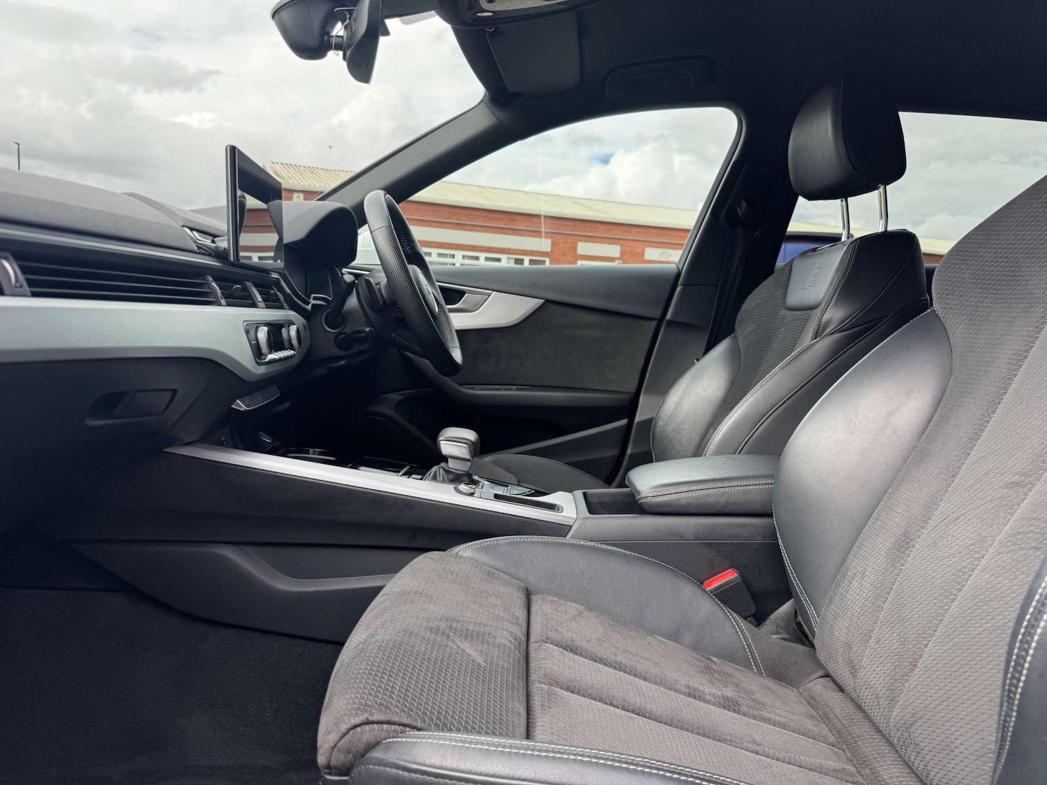 Used Audi A4 2020 for sale - 76600707: Photo 14