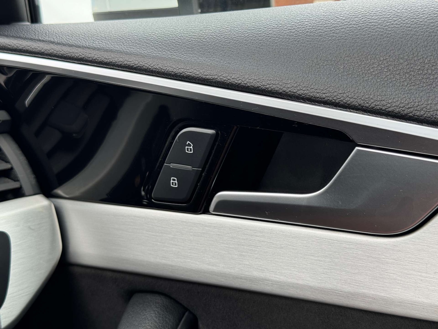 Used Audi A4 2020 for sale - 76600707: Photo 34