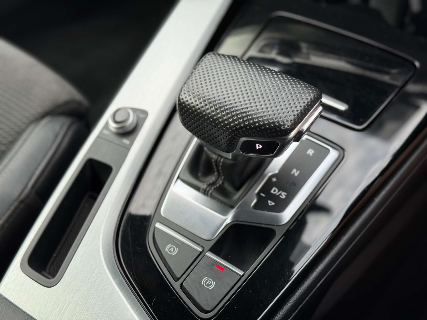 Used Audi A4 2020 for sale - 76600707: Photo 38