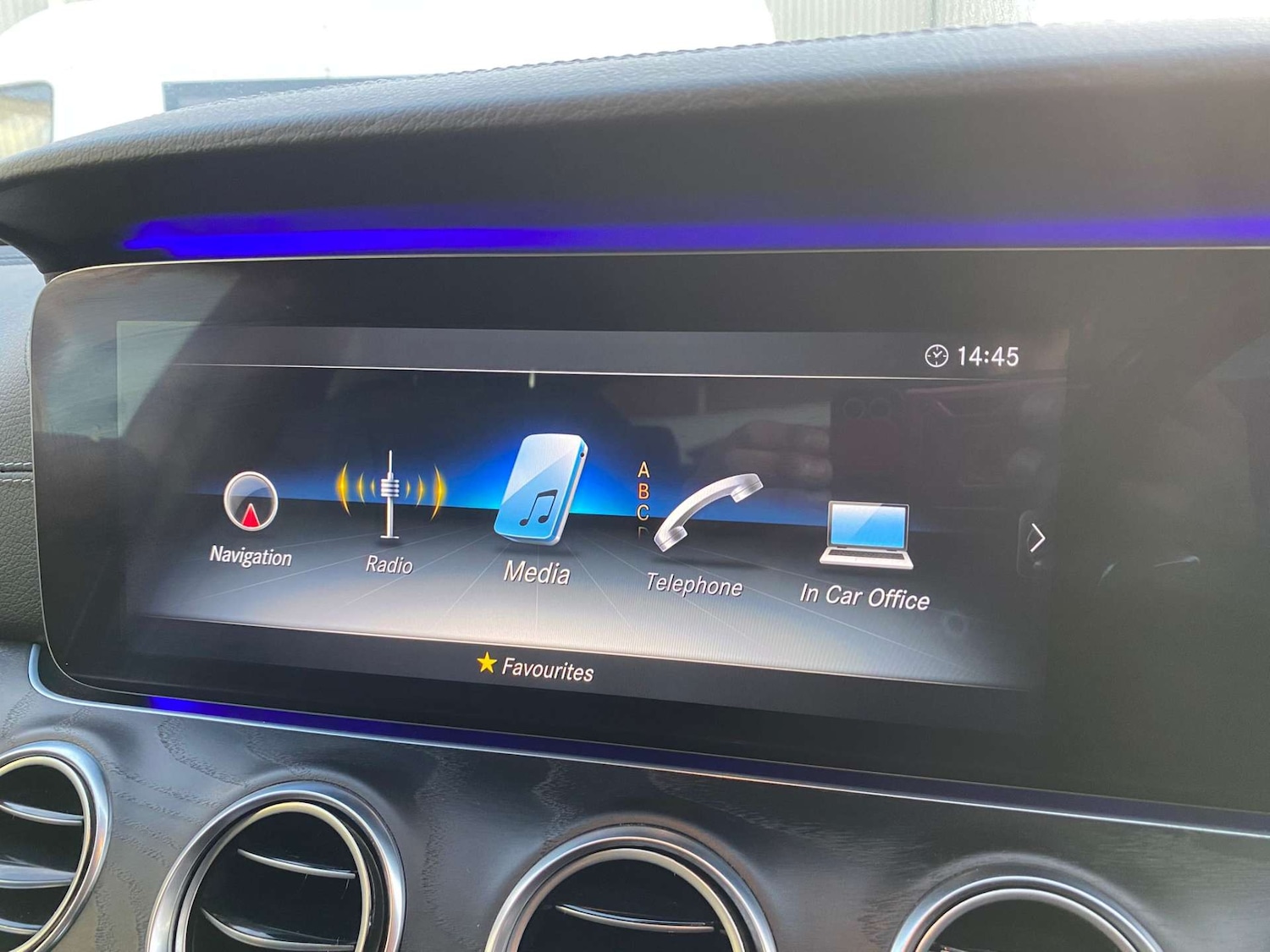 Used Mercedes-Benz E Class 2019 for sale - 76866963: Photo 23