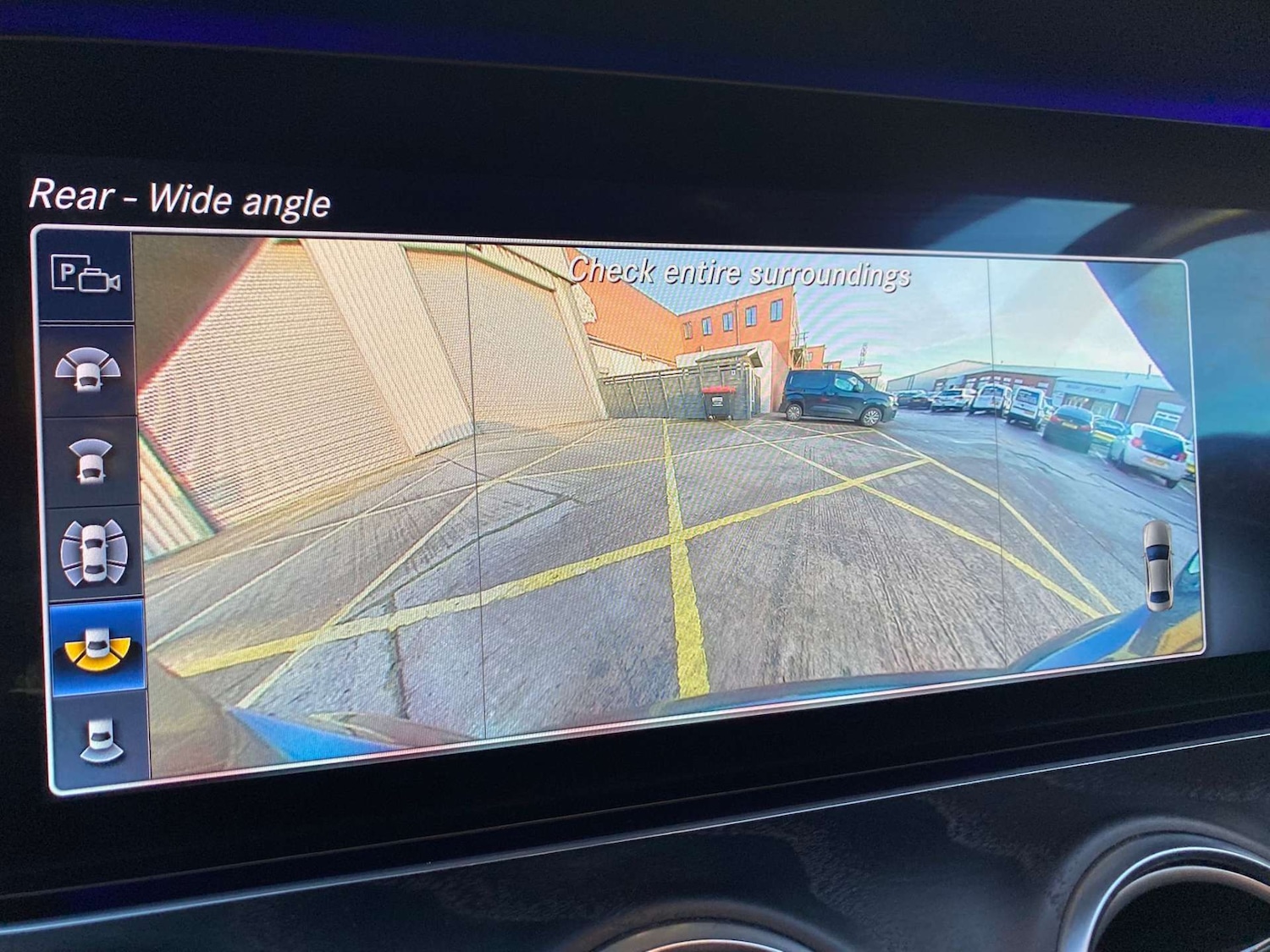 Used Mercedes-Benz E Class 2019 for sale - 76866963: Photo 30