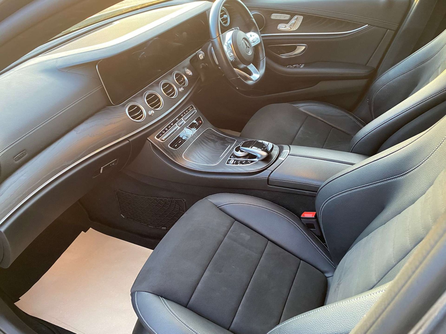 Used Mercedes-Benz E Class 2019 for sale - 76866963: Photo 38