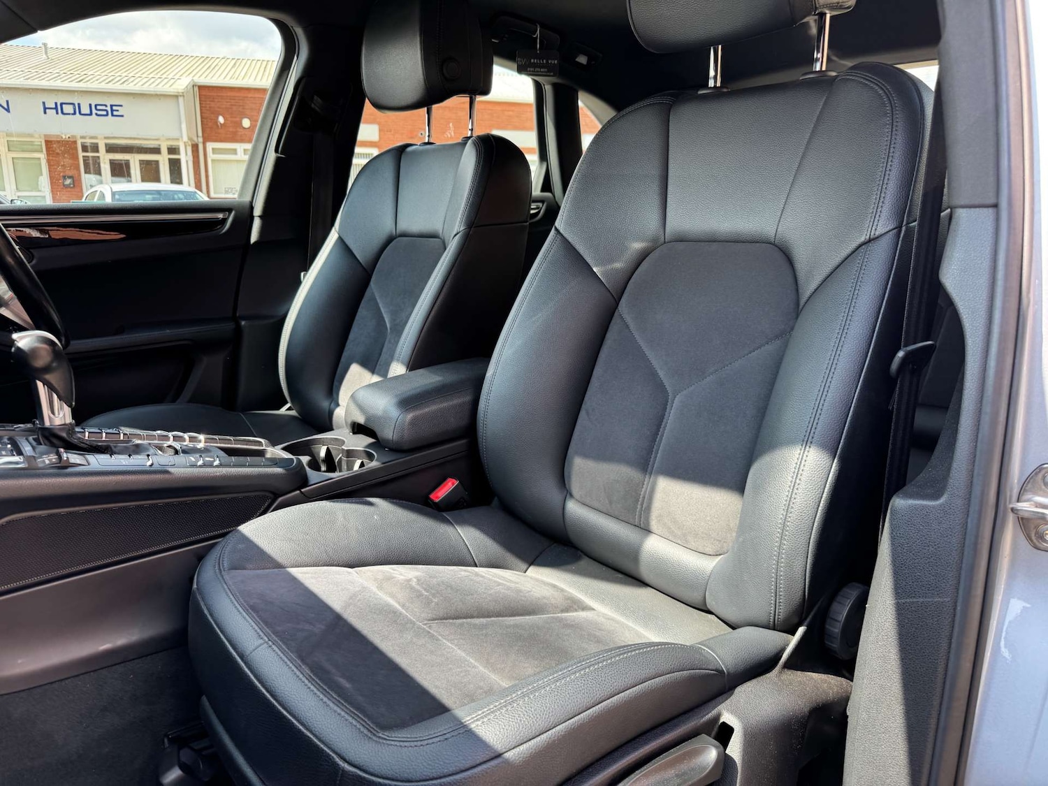 Used Porsche Macan 2017 for sale - 76363773: Photo 14