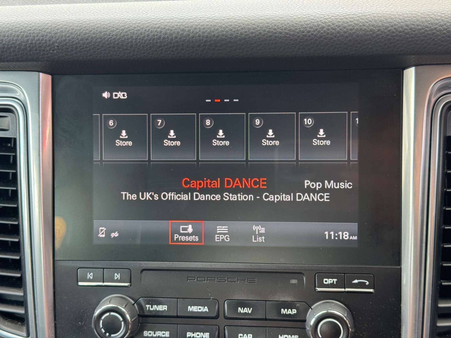 Used Porsche Macan 2017 for sale - 76363773: Photo 47