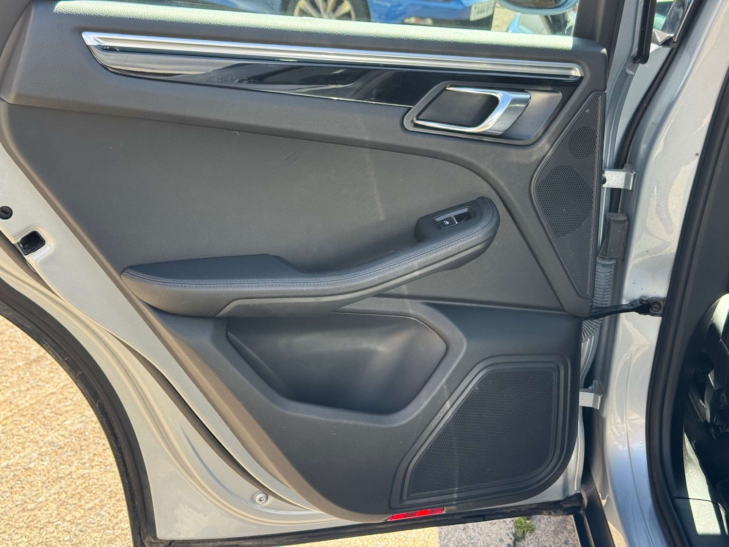 Used Porsche Macan 2017 for sale - 76363773: Photo 49