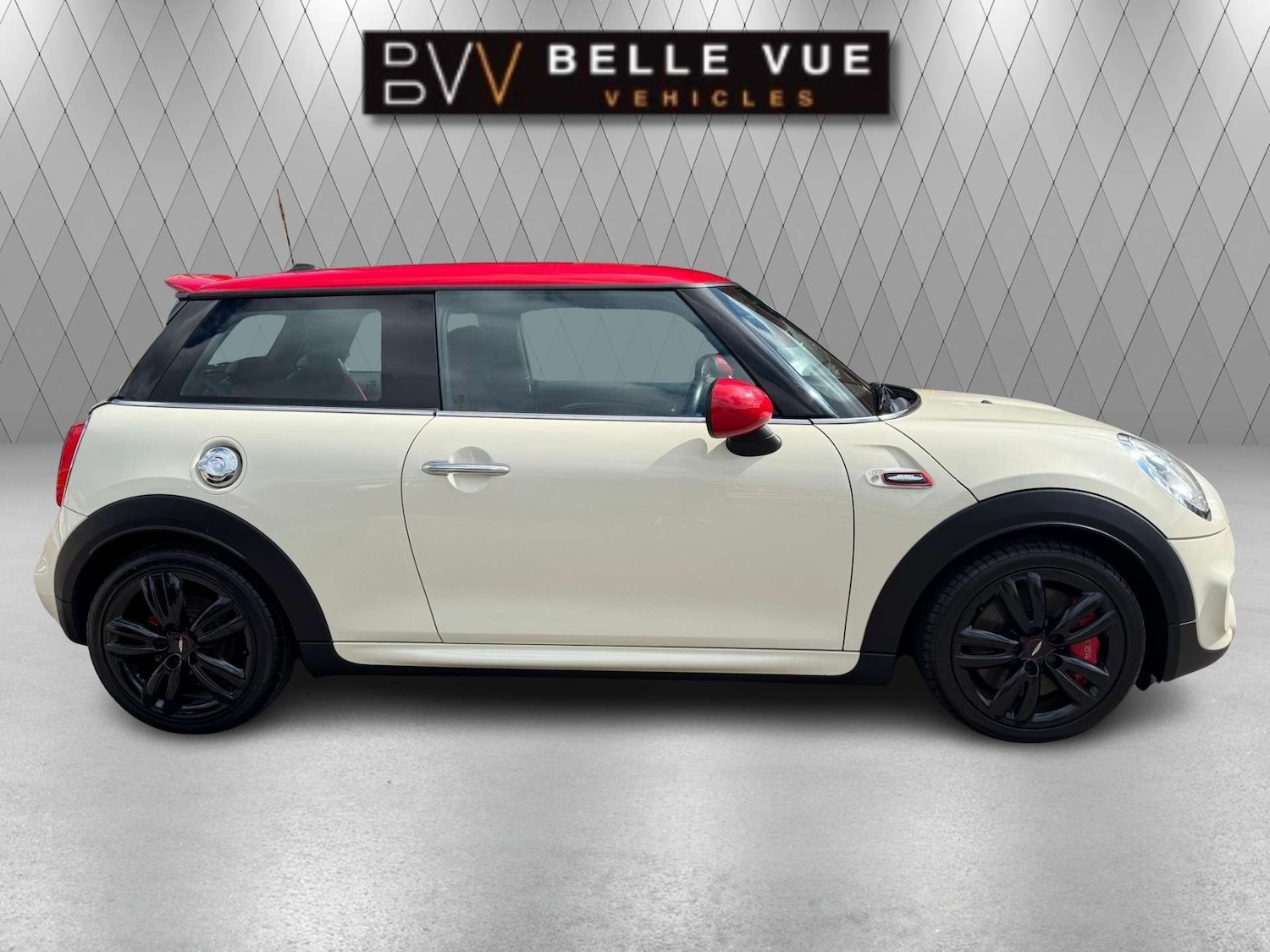 Used MINI Hatch 2016 for sale - 76601544: Photo 2