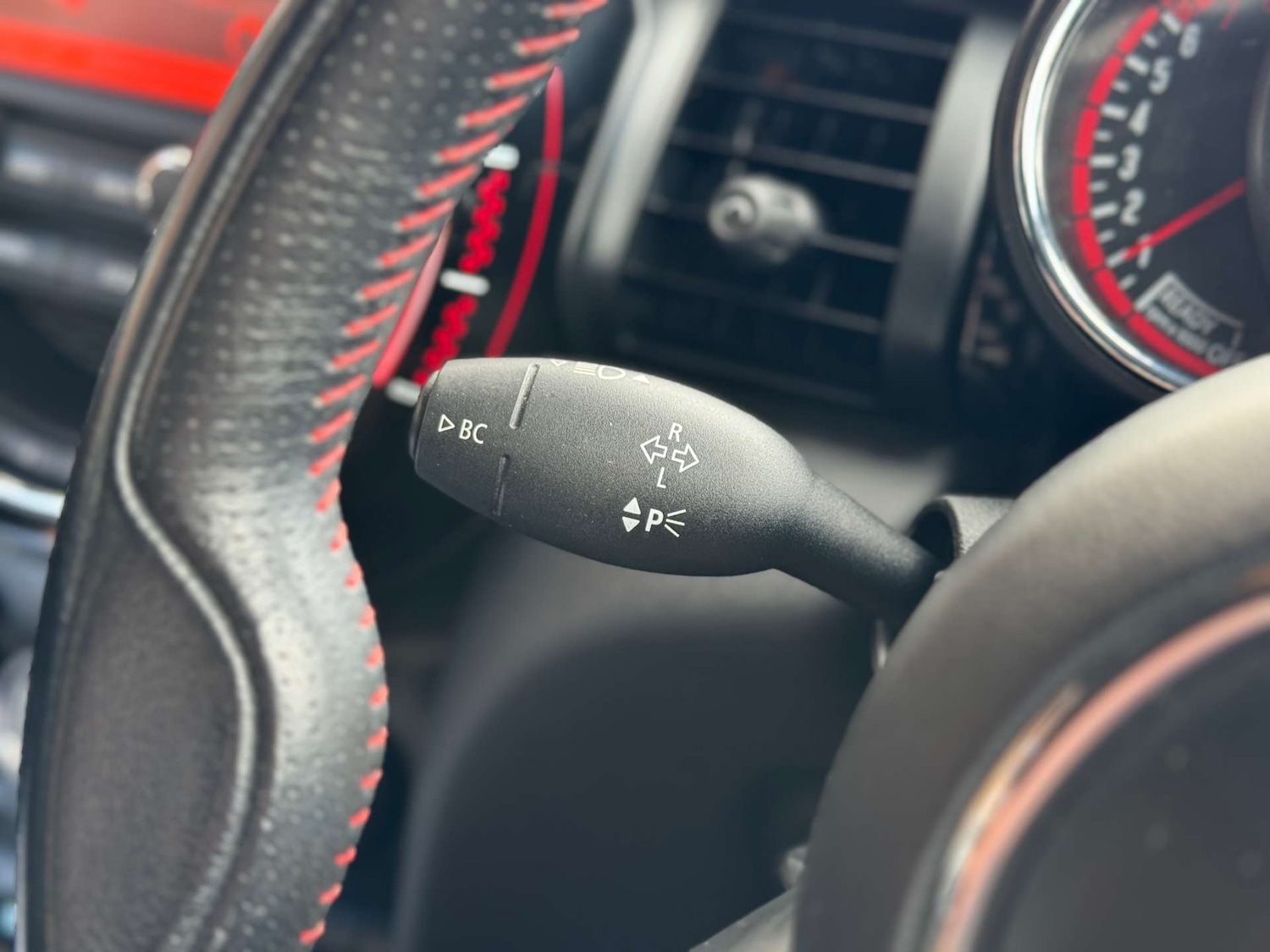 Used MINI Hatch 2016 for sale - 76601544: Photo 30