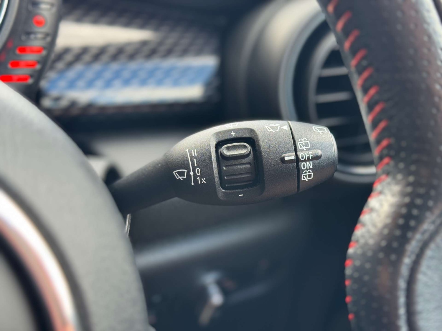 Used MINI Hatch 2016 for sale - 76601544: Photo 31