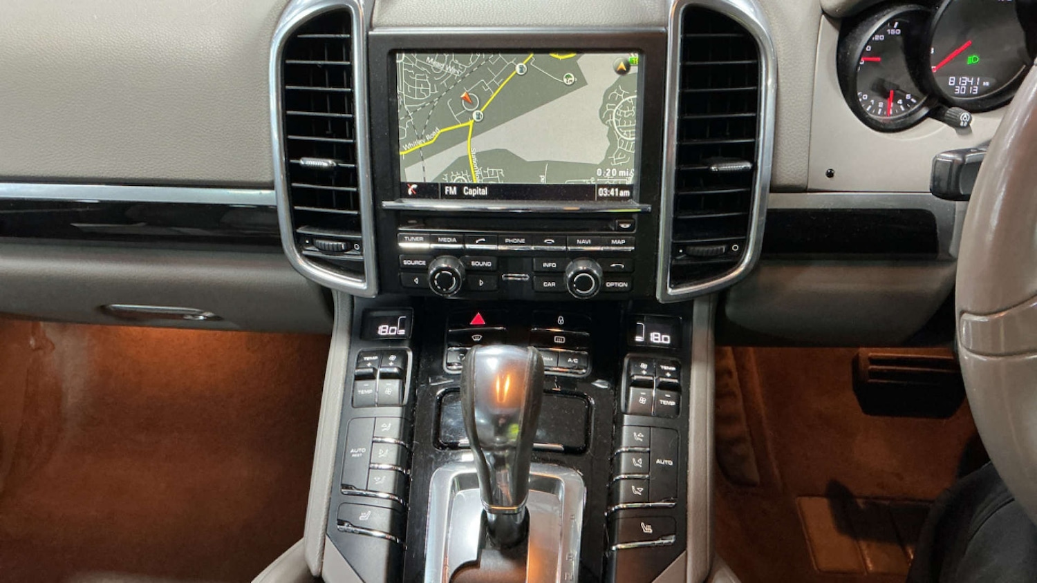 Used Porsche Cayenne 2013 for sale - 76703570: Photo 14