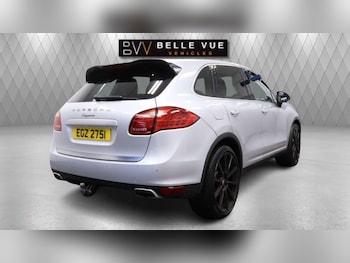 Used Porsche Cayenne 2013 for sale - 76703570: Photo