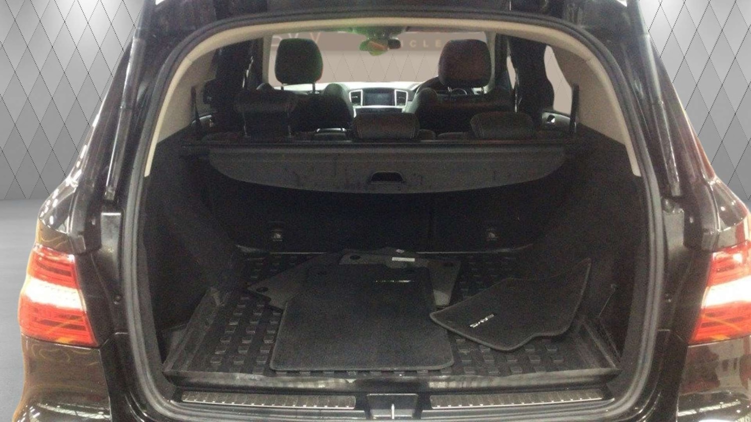 Used Mercedes-Benz M Class 2014 for sale - 76703565: Photo 16