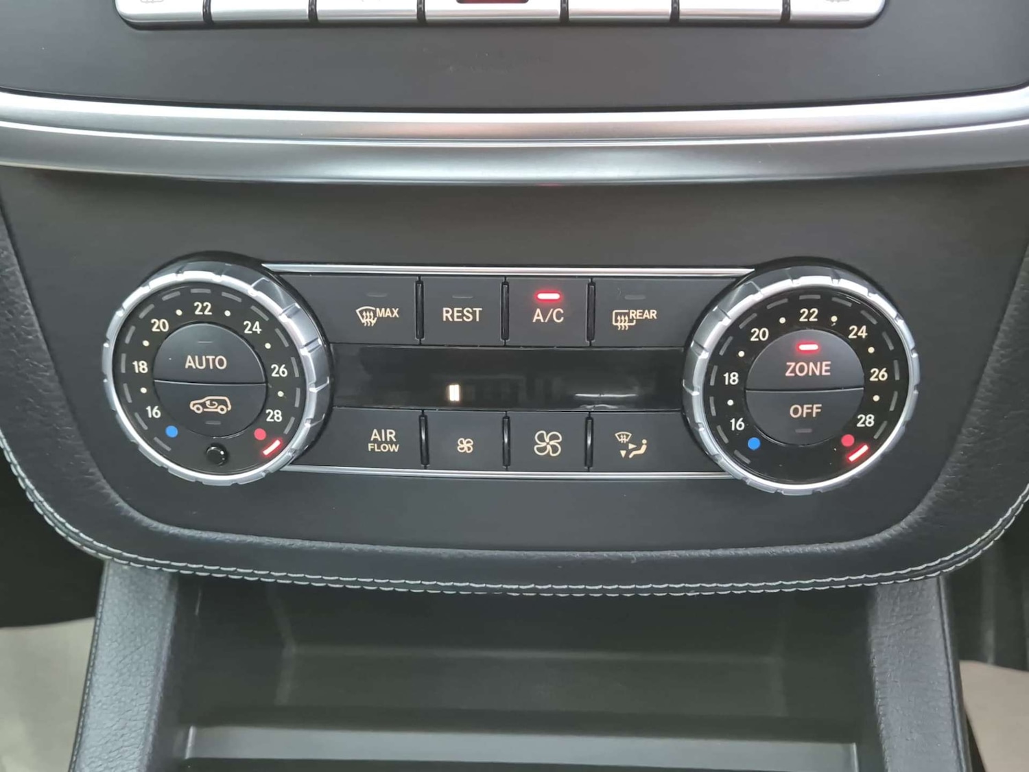 Used Mercedes-Benz M Class 2014 for sale - 76703565: Photo 31