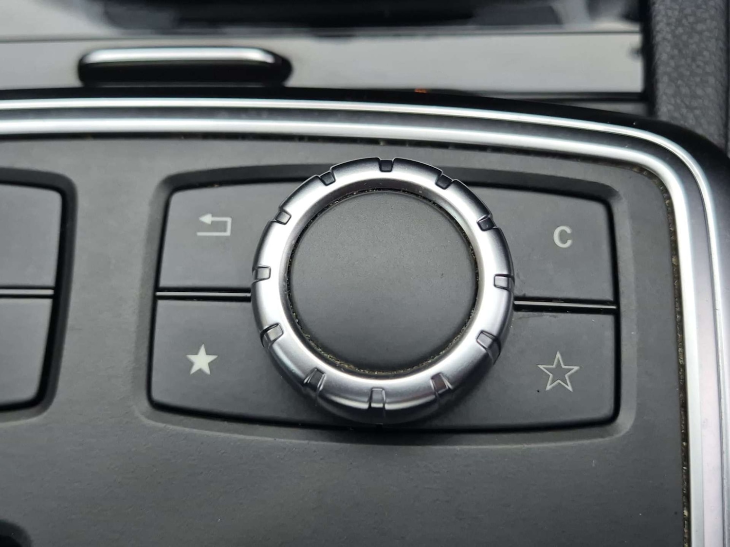 Used Mercedes-Benz M Class 2014 for sale - 76703565: Photo 32