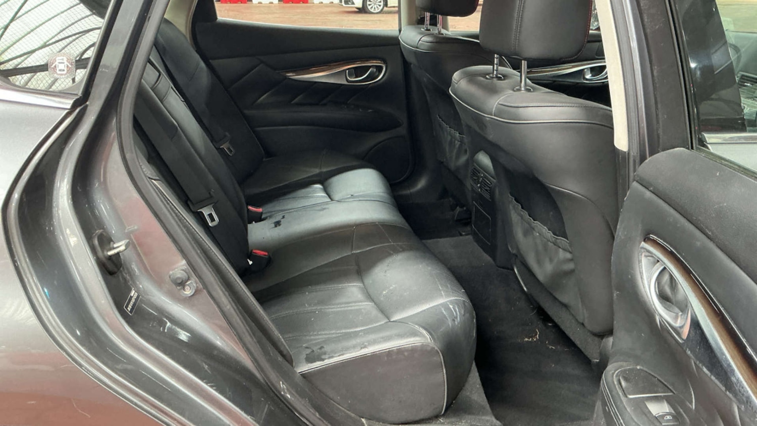 Used Infiniti Q70 2017 for sale - 76600824: Photo 11