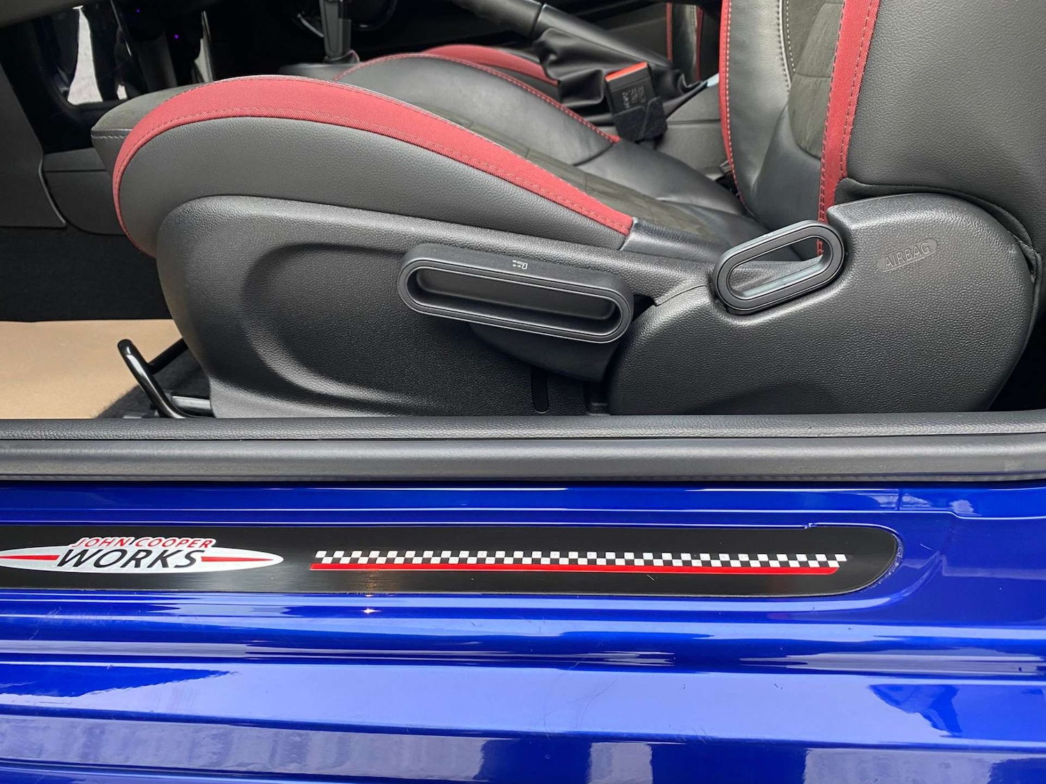 Used MINI Hatch 2019 for sale - 77235329: Photo 51