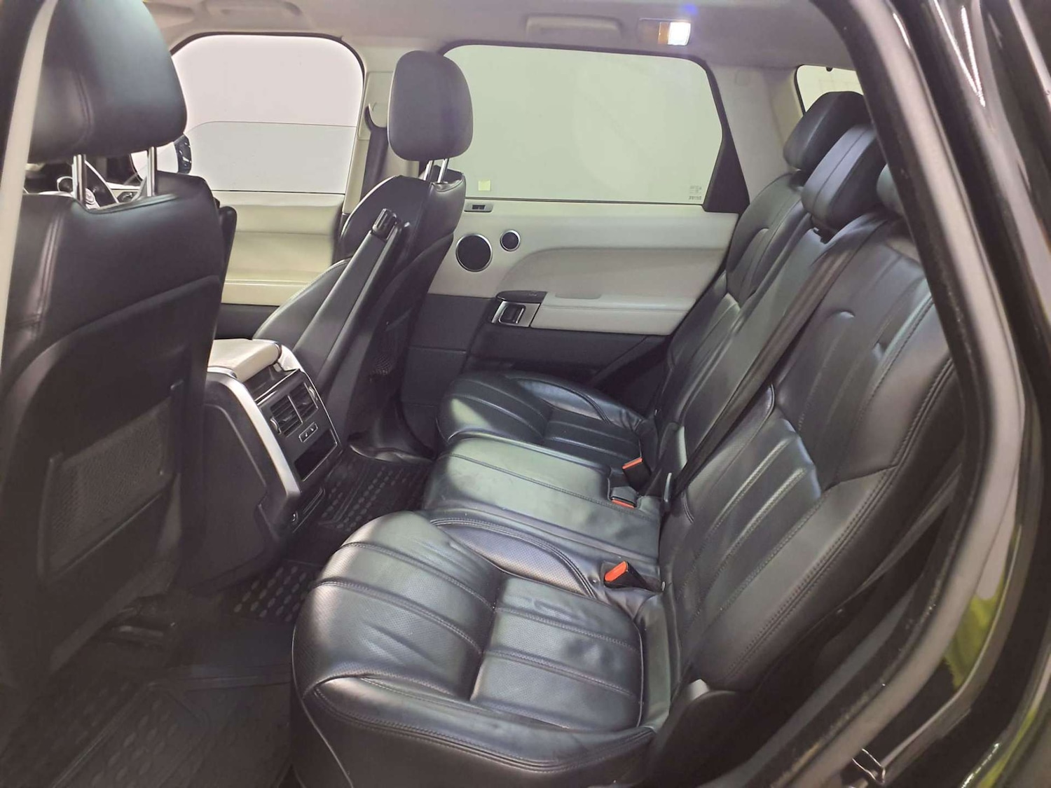 Used Land Rover Range Rover Sport 2017 for sale - 77205125: Photo 11