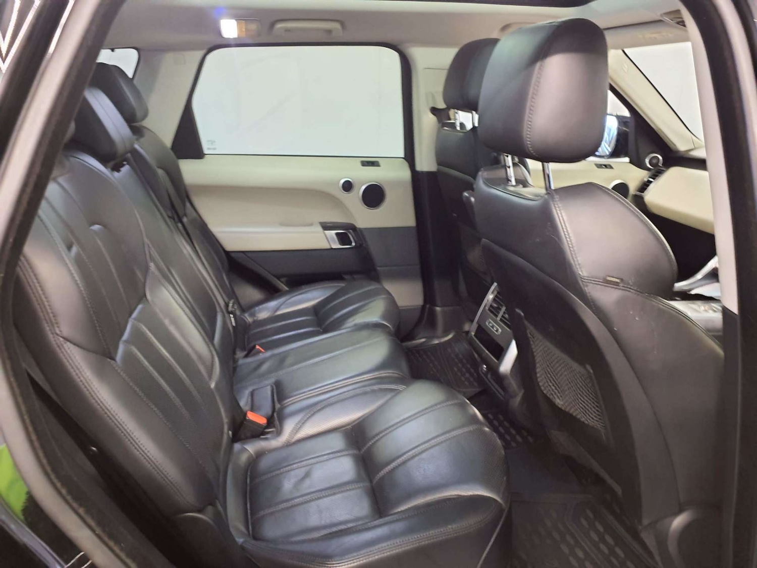 Used Land Rover Range Rover Sport 2017 for sale - 77205125: Photo 8