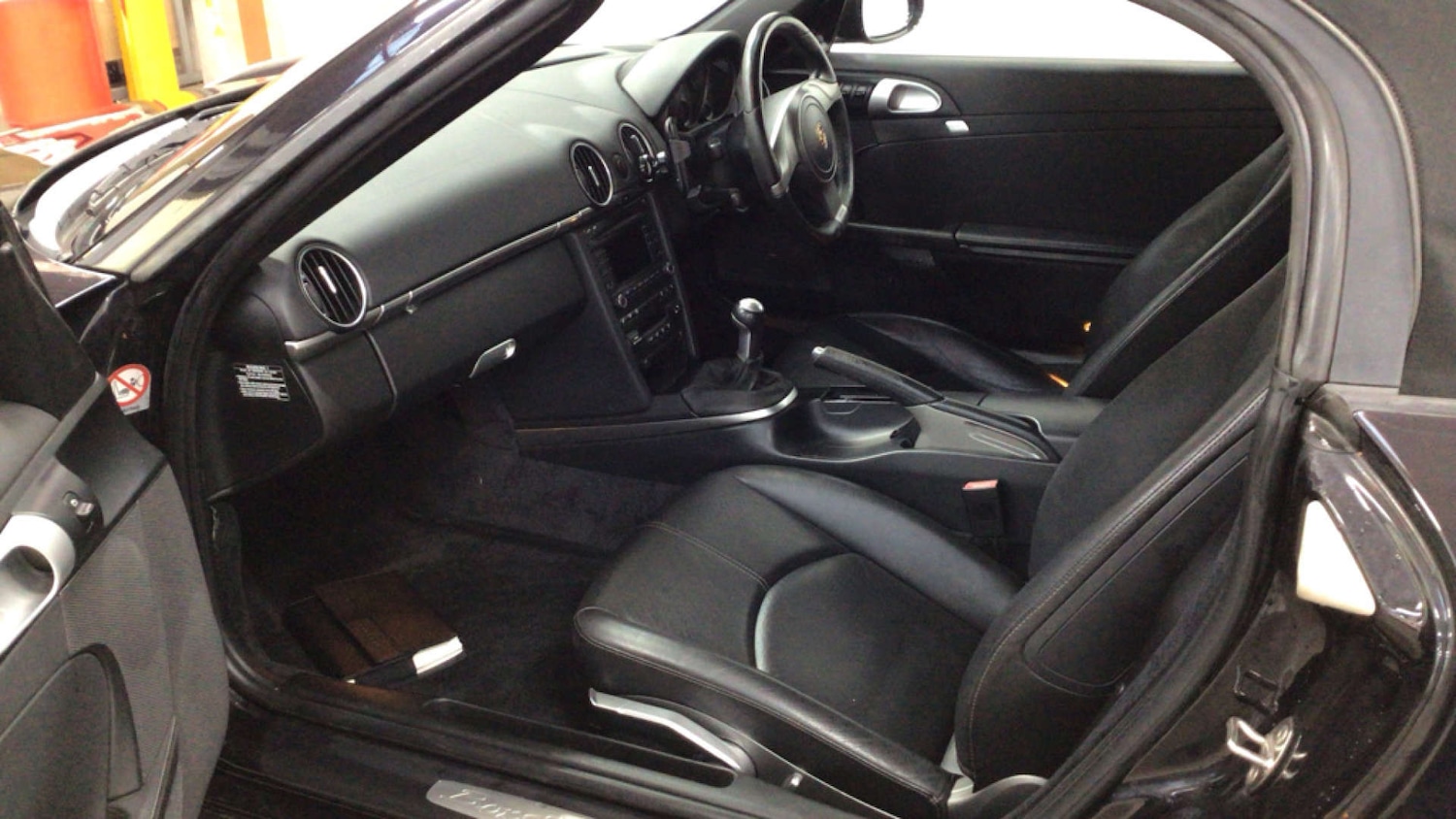 Used Porsche Boxster 2011 for sale - 77201558: Photo 11