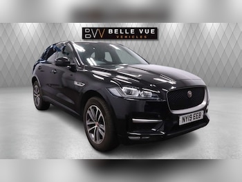 Used Jaguar F-Pace 2019 for sale - 76927419: Photo
