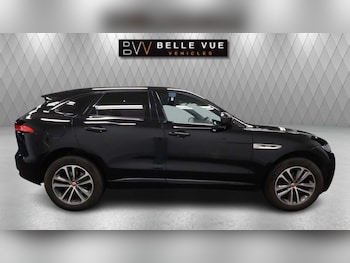 Used Jaguar F-Pace 2019 for sale - 76927419: Photo