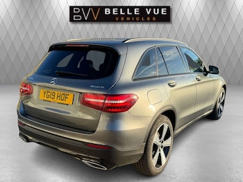 Used Mercedes-Benz GLC 2019 for sale - 76101560: Photo