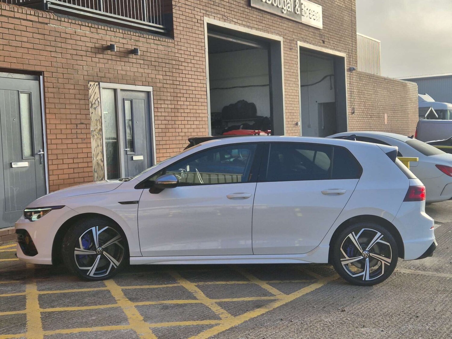 Used Volkswagen Golf 2023 for sale - 76536938: Photo 76