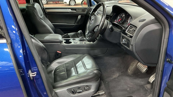 Used Volkswagen Touareg 2015 for sale - 76350465: Photo 10