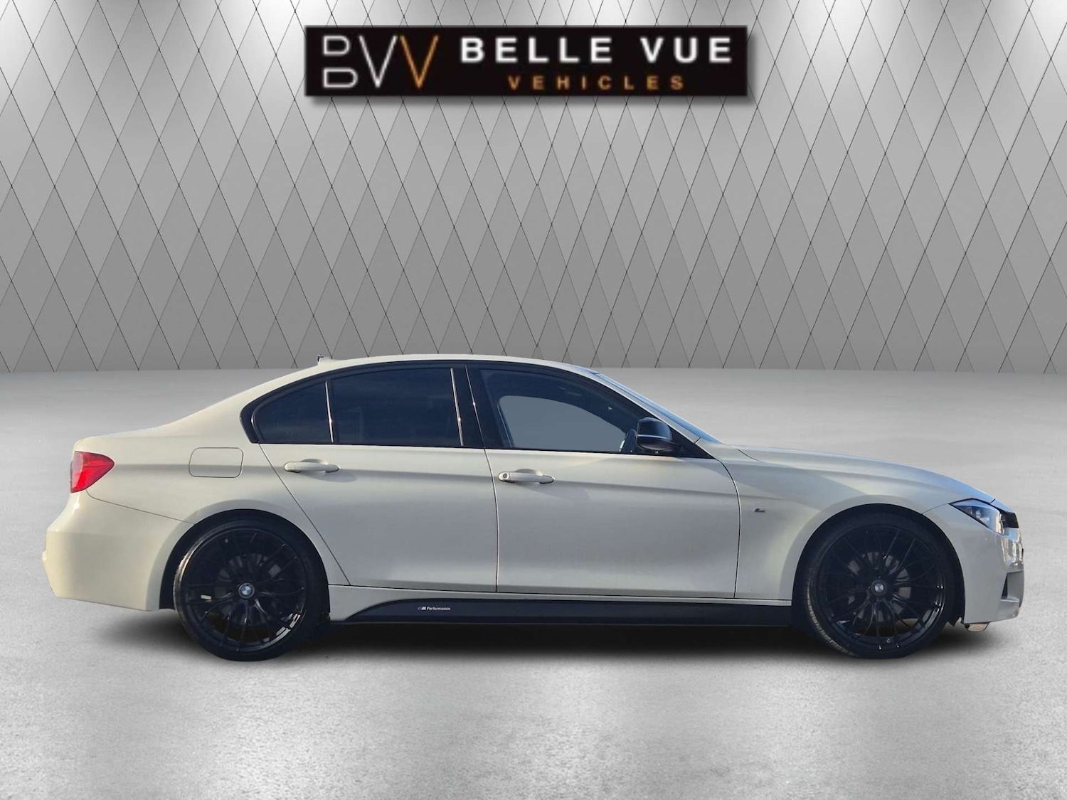 Used BMW 3 Series 2015 for sale - 76296851: Photo 2