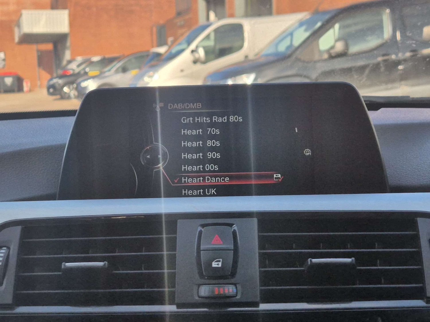 Used BMW 3 Series 2015 for sale - 76296851: Photo 32