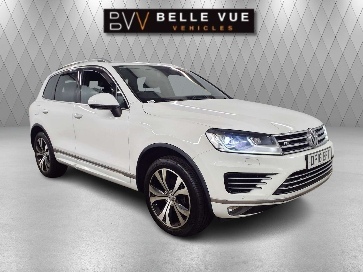 Used Volkswagen Touareg 2016 for sale - 76350461: Photo 1