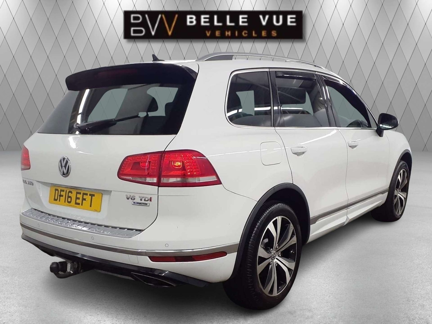 Used Volkswagen Touareg 2016 for sale - 76350461: Photo 2