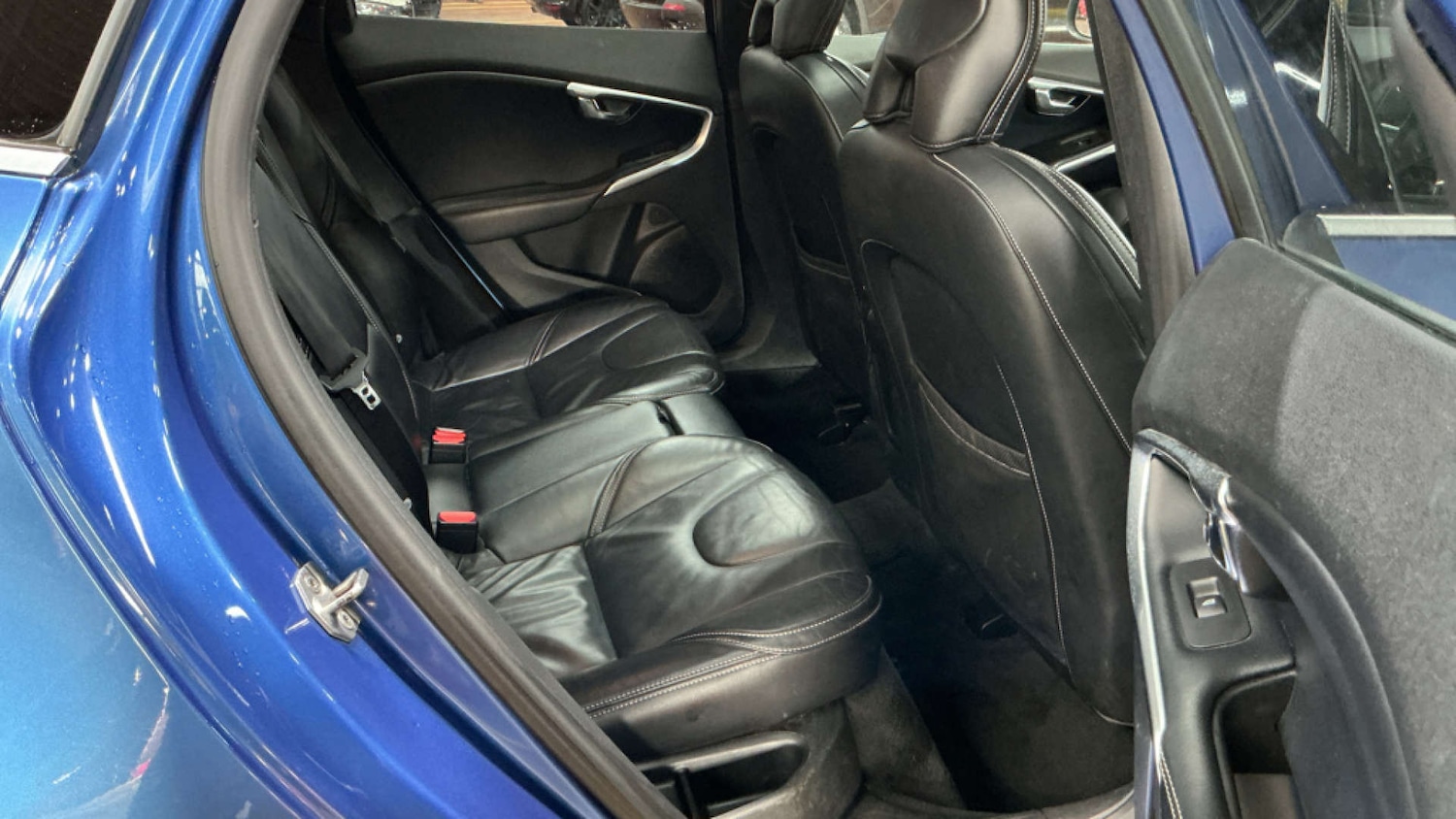 Used Volvo V40 2018 for sale - 77167225: Photo 11