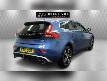 Used Volvo V40 2018 for sale - 77167225: Photo