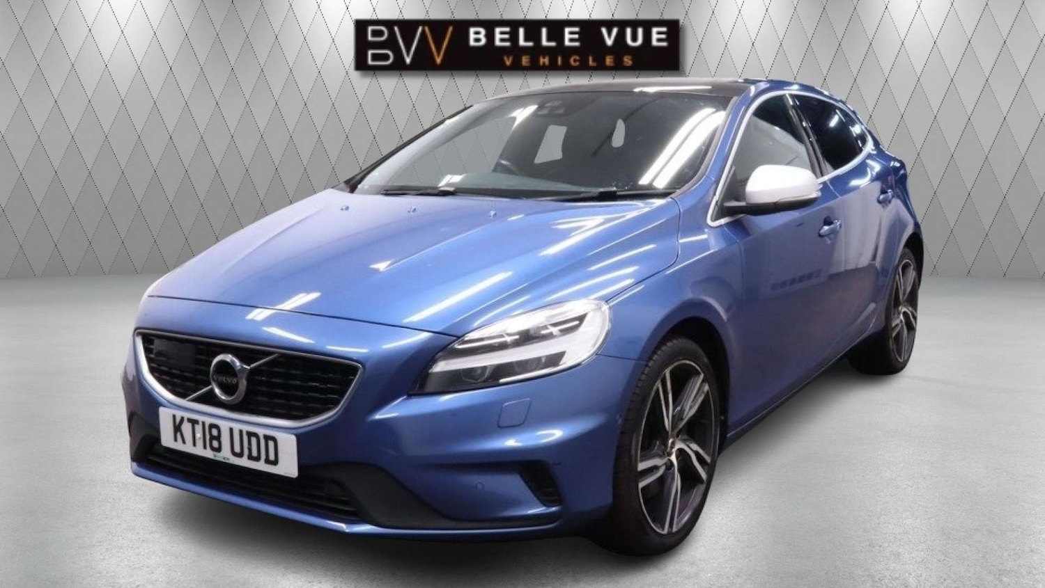 Used Volvo V40 2018 for sale - 77167225: Photo 5