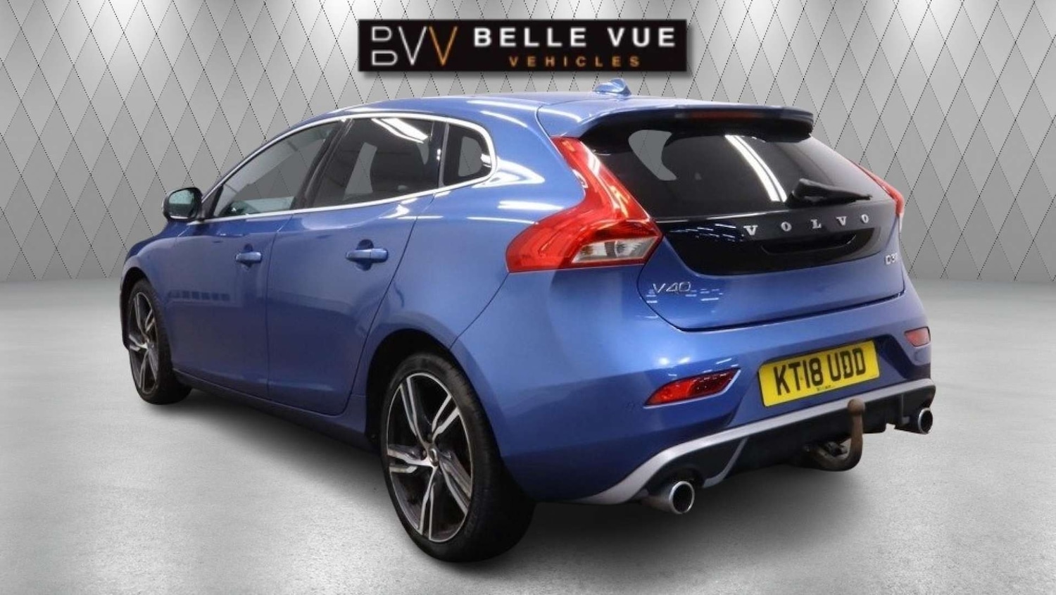 Used Volvo V40 2018 for sale - 77167225: Photo 8