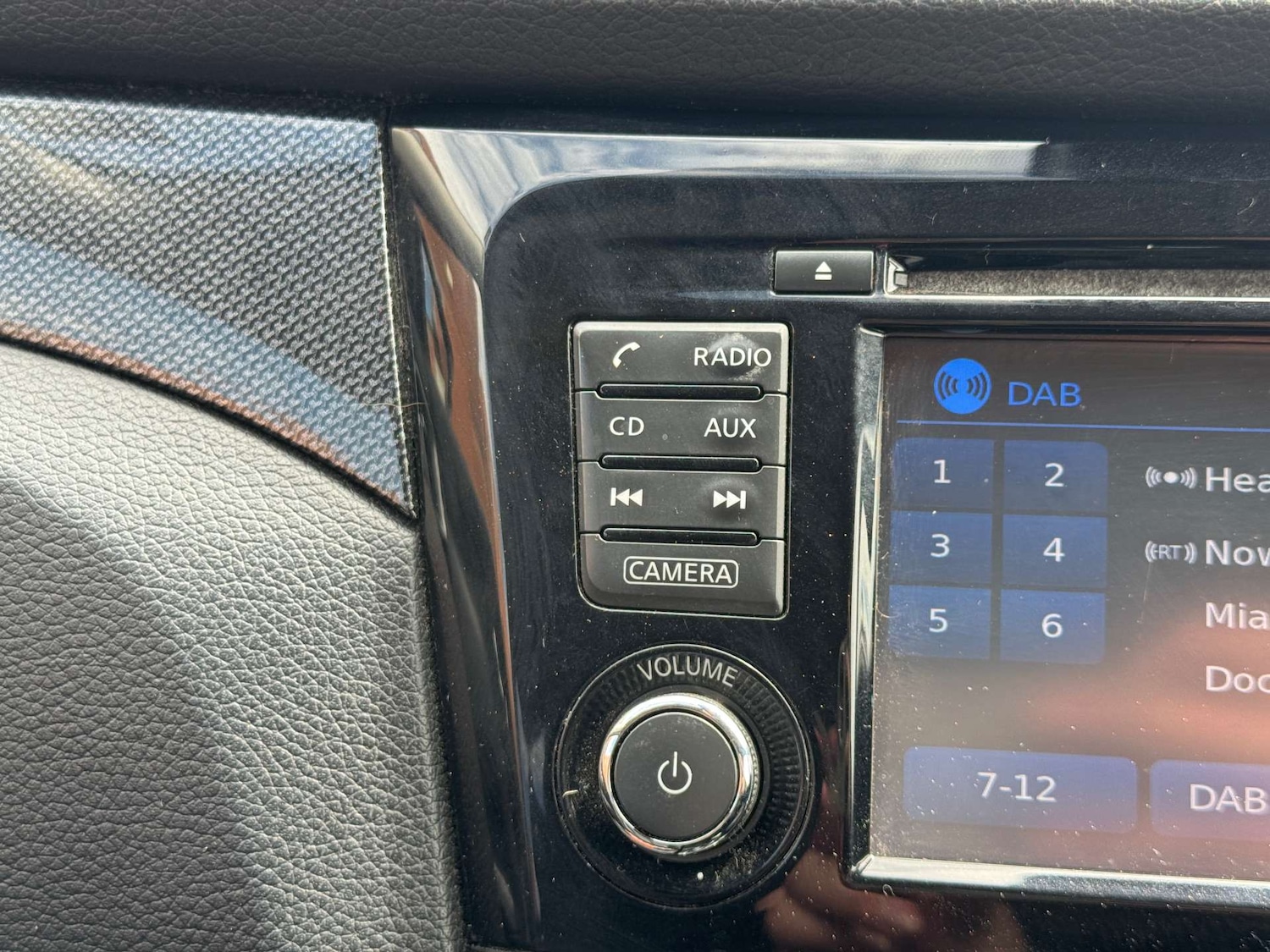 Used Nissan X-Trail 2016 for sale - 76600928: Photo 41