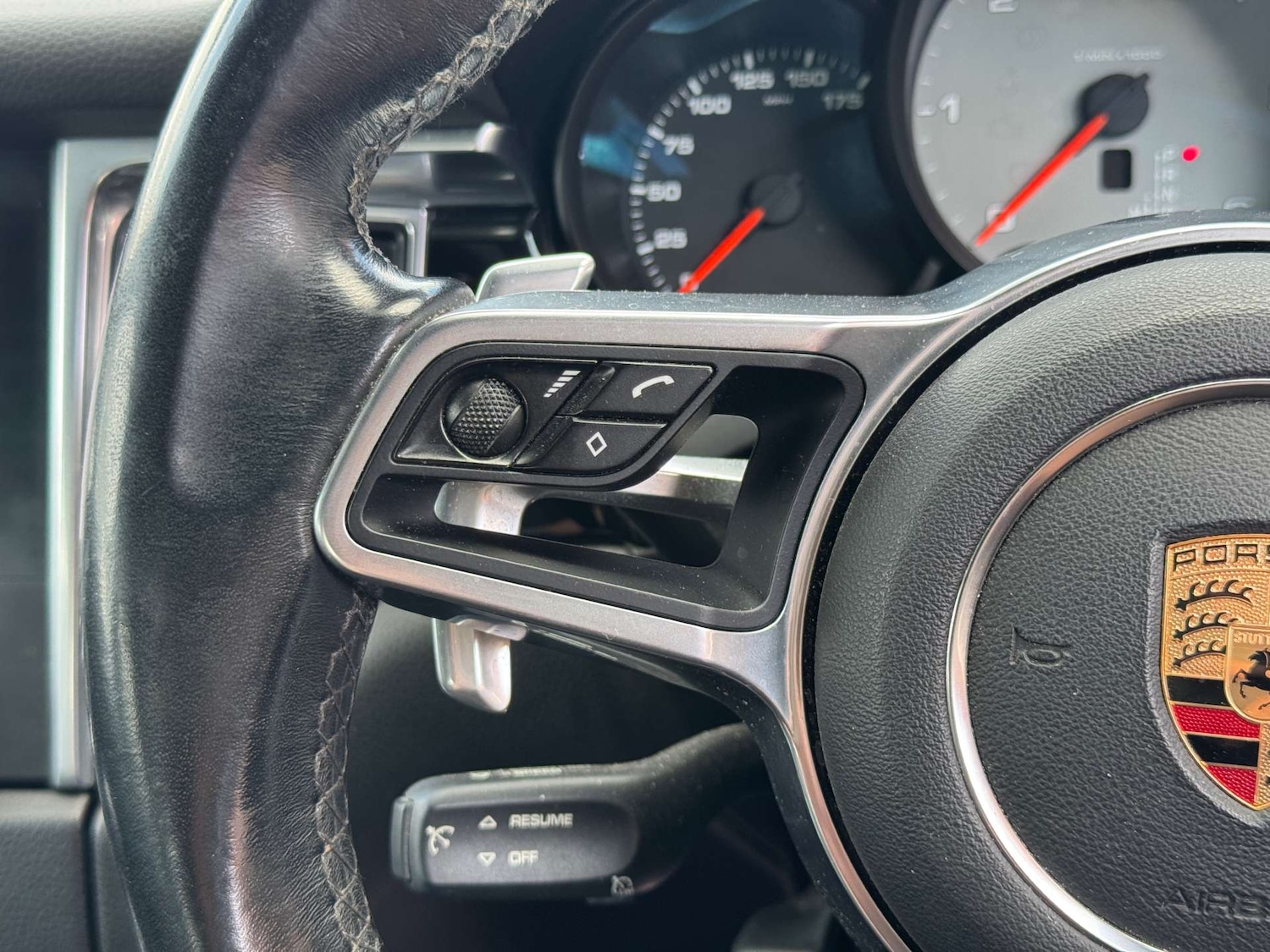 Used Porsche Macan 2017 for sale - 76600848: Photo 24