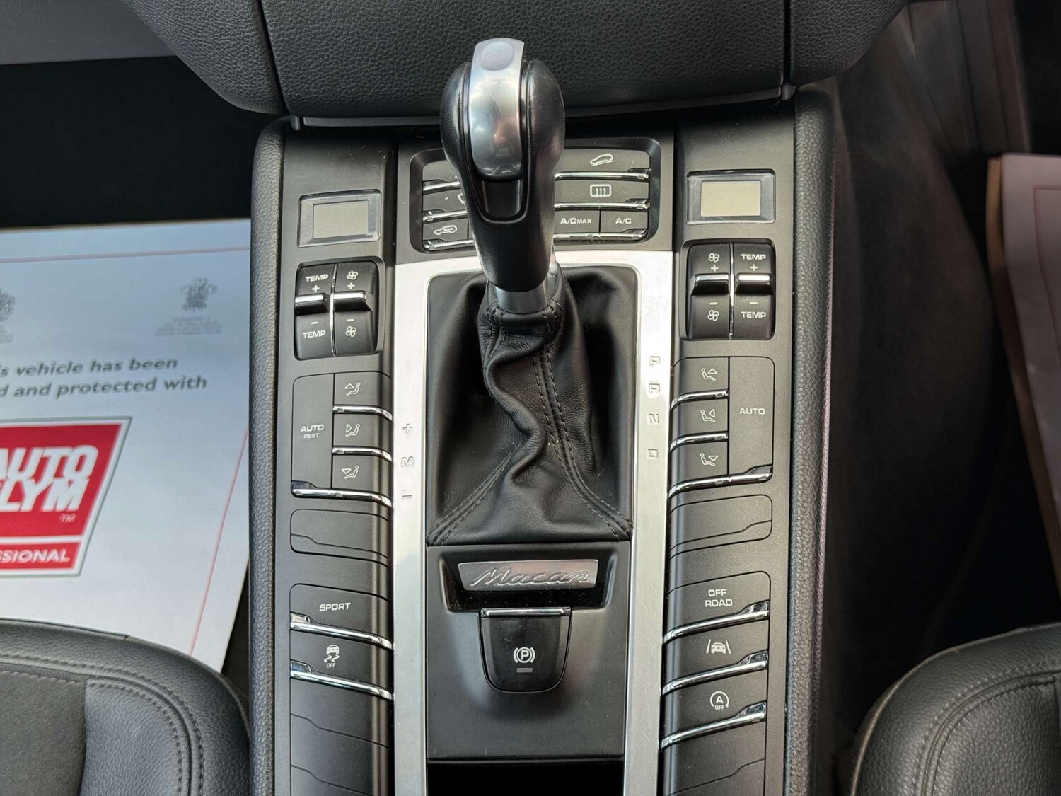 Used Porsche Macan 2017 for sale - 76600848: Photo 34