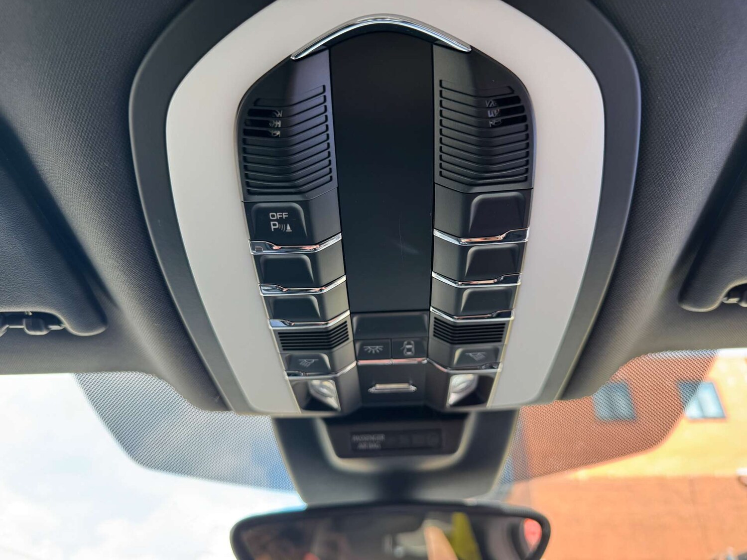 Used Porsche Macan 2017 for sale - 76600848: Photo 48