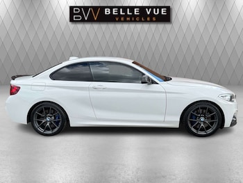 Used BMW 2 Series 2015 for sale - 76101632: Photo