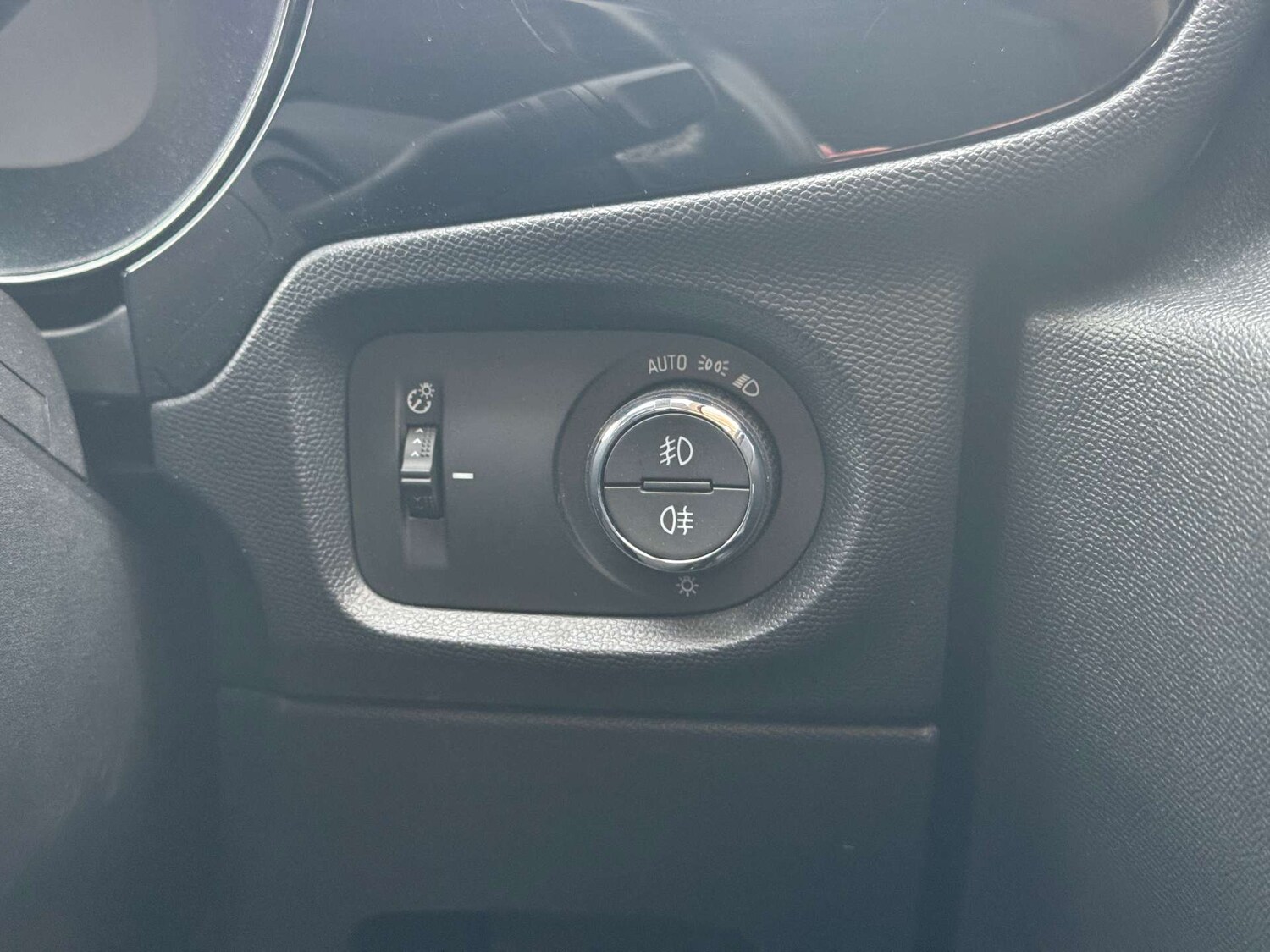 Used Vauxhall Corsa 2020 for sale - 76600749: Photo 31