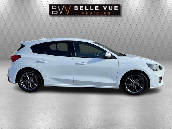 Used Ford Focus 2019 for sale - 76123822: Photo 2