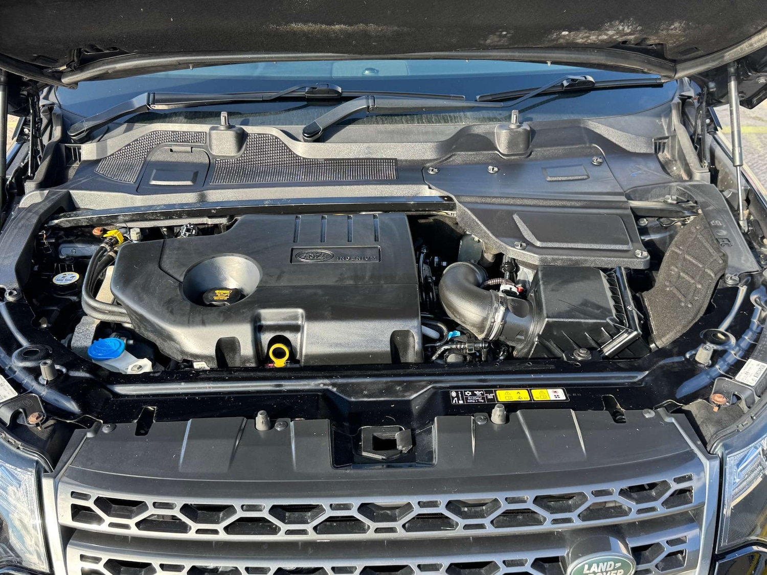 Used Land Rover Discovery Sport 2019 for sale - 76277427: Photo 51