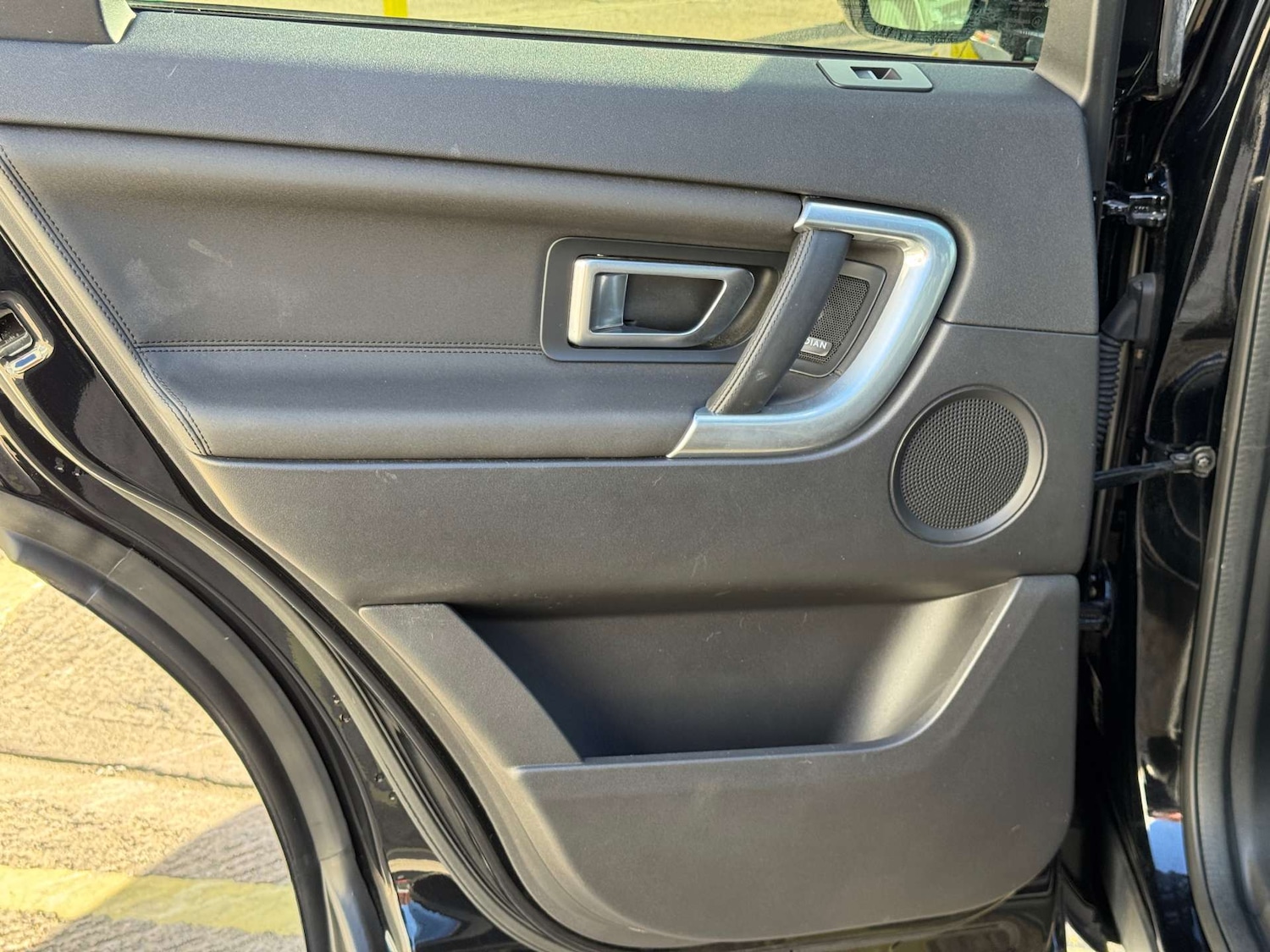 Used Land Rover Discovery Sport 2019 for sale - 76277427: Photo 52