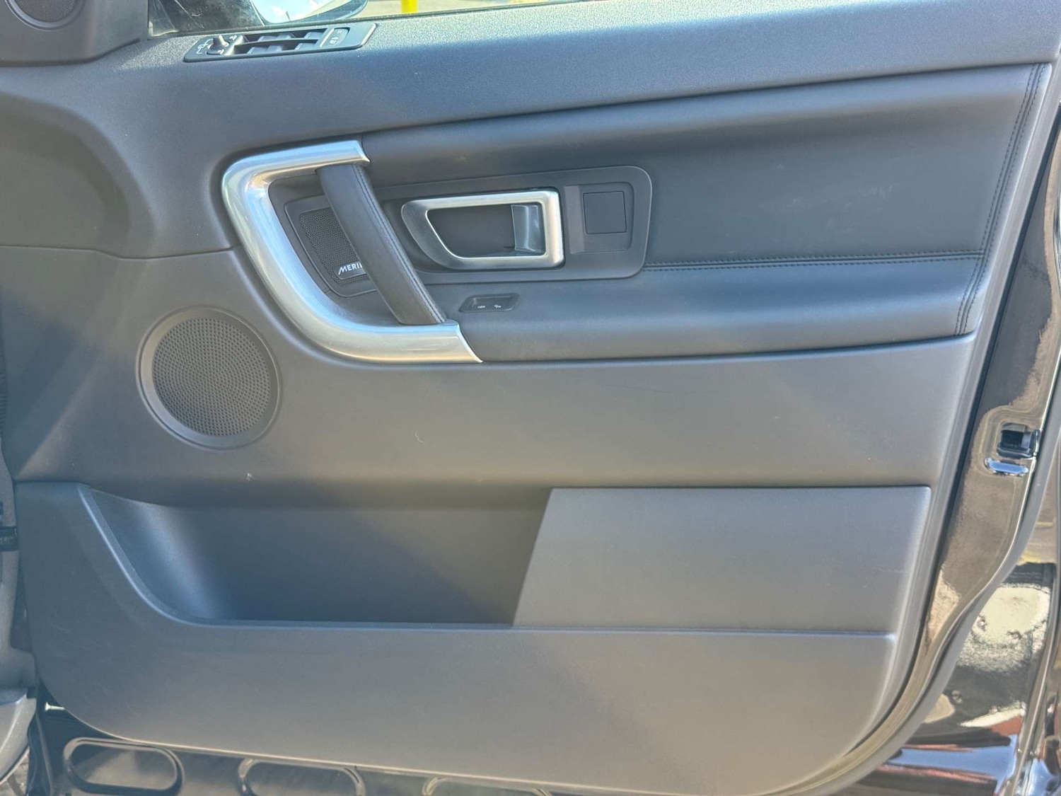 Used Land Rover Discovery Sport 2019 for sale - 76277427: Photo 54