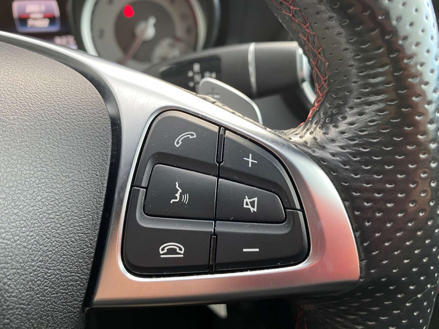 Used Mercedes-Benz GLA 2016 for sale - 76606058: Photo 22