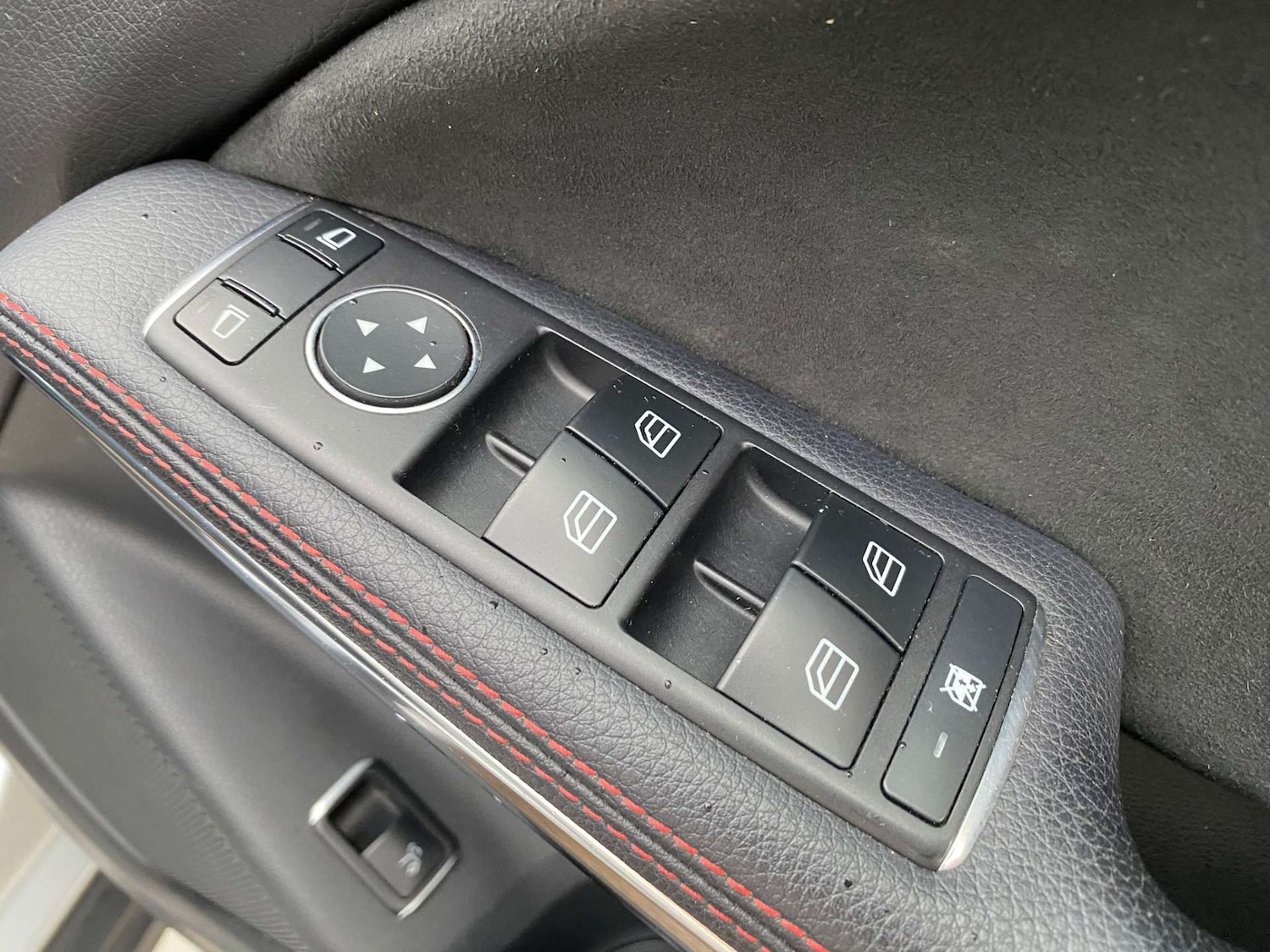 Used Mercedes-Benz GLA 2016 for sale - 76606058: Photo 49